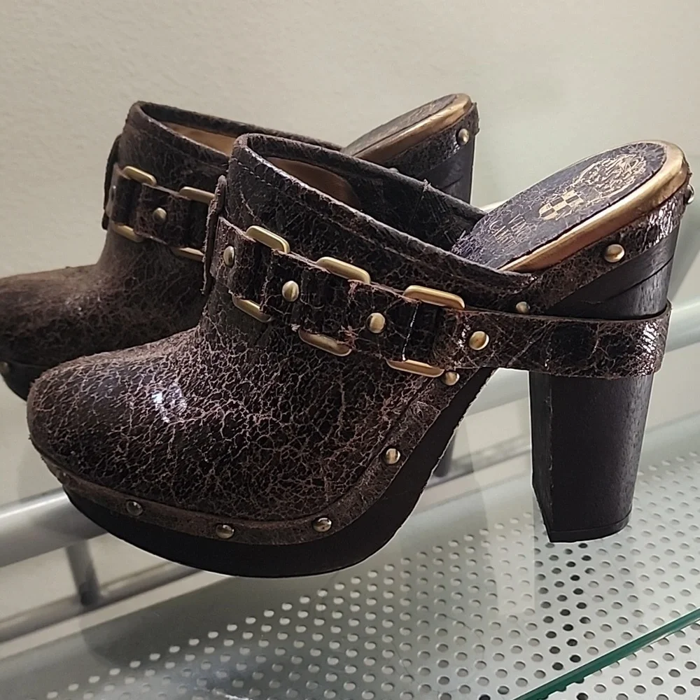 Vince Camuto Black Brown Crackle Leather Studded Platform Mules Grunge Y2K - Picture 3 of 16